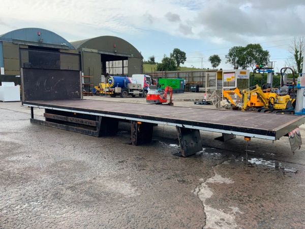 28" FLAT BED PLANT BODY....30" C/RAILS..........8 358950376