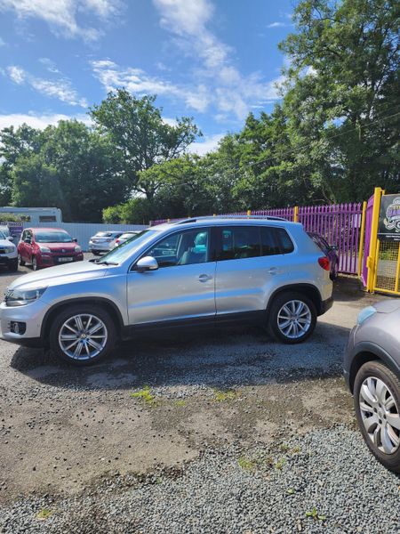 2015 Volkswagen Tiguan  2.0TDi Bluemotion 358964705