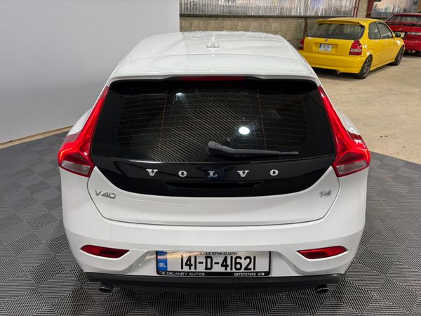 2014 Volvo V40 T4 1.6 Auto 180 Bhp 358975639