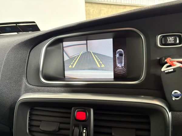2014 Volvo V40 T4 1.6 Auto 180 Bhp 358975651