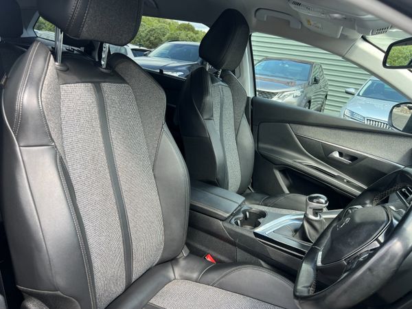 2019 Peugeot 5008 Allure 1.5 BlueHDI - 7 Seater 358998857