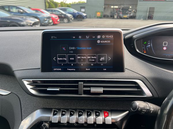 2019 Peugeot 5008 Allure 1.5 BlueHDI - 7 Seater 358998872