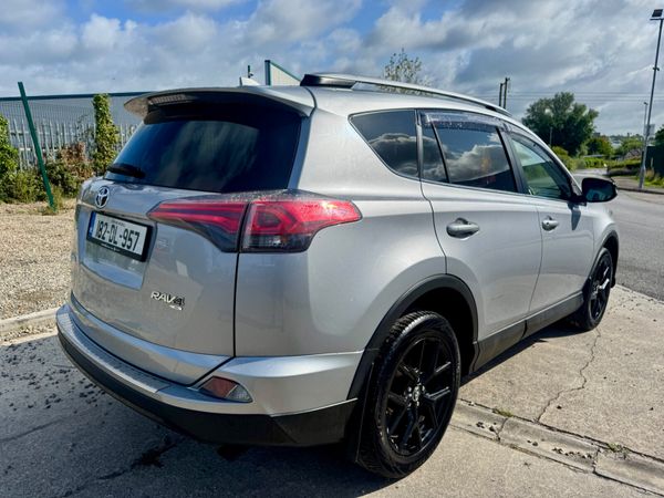 Toyota RAV4 2018 top spec Sol model 359004511