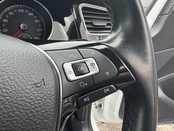 2018 VW Golf 1.4L AUTO Highline / 1YR WARRANTY 359000758