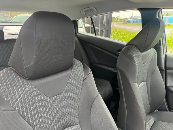 TOYOTA PRIUS 2018, 1.8 HYBRID AUTO LOW KMS 359016603