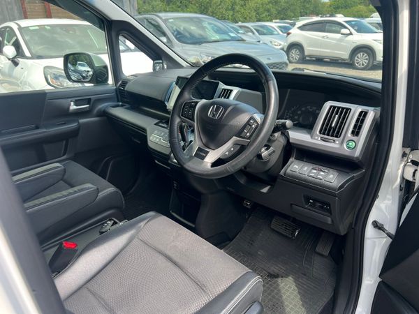13 Honda Stepwagon 7Seats 359017218