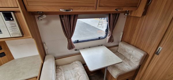 Lunar Clubman ES caravan 359028877