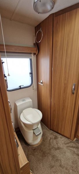 Lunar Clubman ES caravan 359028879