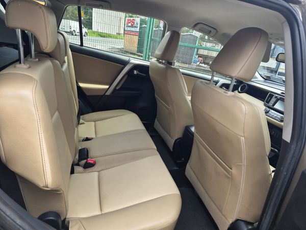 Toyota RAV-4 2015 359085135