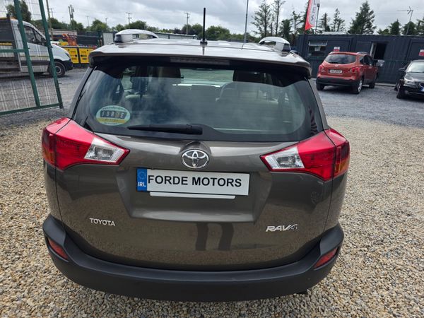 Toyota RAV-4 2015 359085140