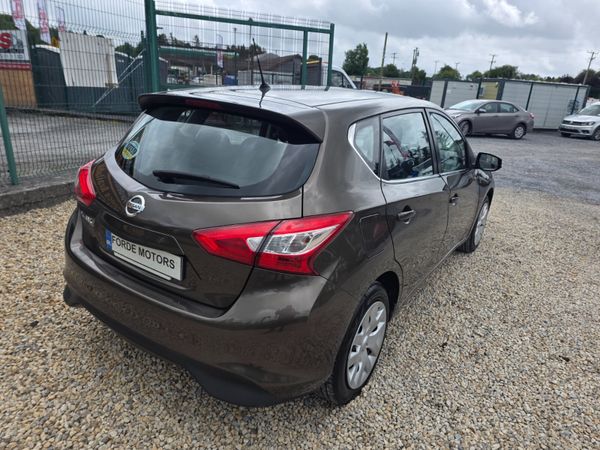Nissan Pulsar 2015 359086453
