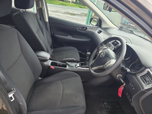 Nissan Pulsar 2015 359086469