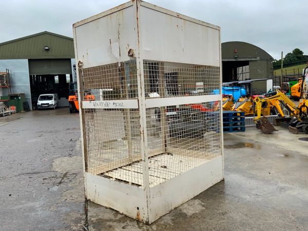 CHEMICAL STORAGE (COSHH) CAGE.......3712. 359094214