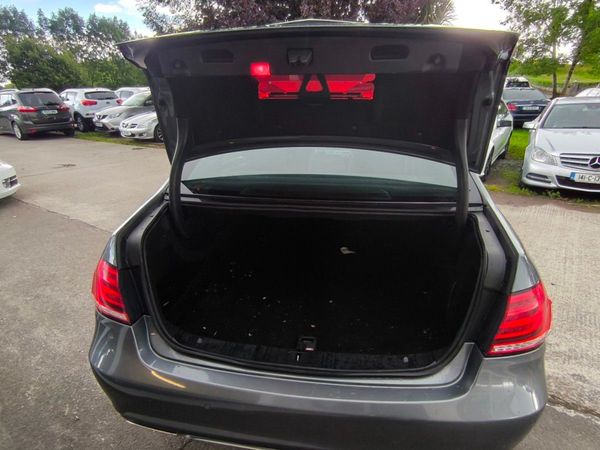 Mercedes-Benz E-Class E 200 Bluetec Classic A/T 359108215