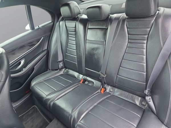 Mercedes-Benz E-Class 2020 359100122