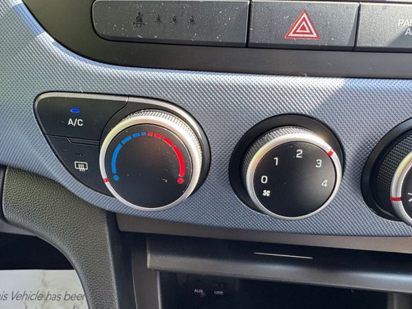 Hyundai i10 2017 DELUXE 1.0 NCT 03-27 359118438
