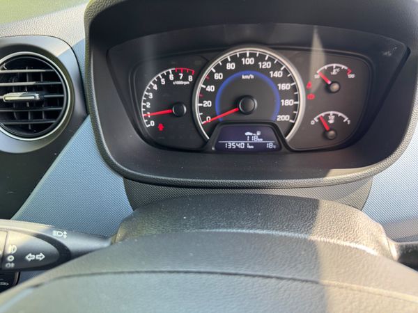 Hyundai i10 2017 DELUXE 1.0 NCT 03-27 359118433