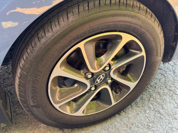 Hyundai i10 2017 DELUXE 1.0 NCT 03-27 359118446