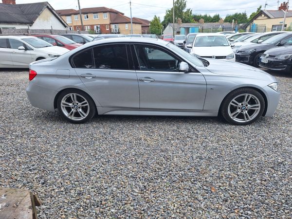 BMW 320d M Sport // Sunroof // Pro Nav // 359127487
