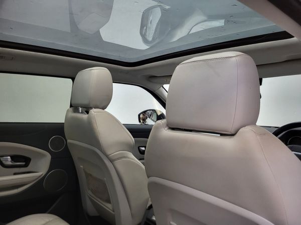 162 RANGE ROVER EVOQUE 2.0Td4 AUTO = HIGH SPEC = 359131079