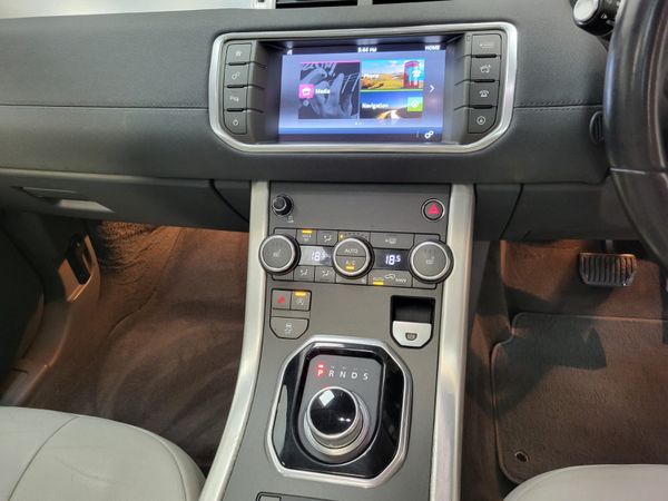 162 RANGE ROVER EVOQUE 2.0Td4 AUTO = HIGH SPEC = 359131087