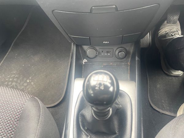Hyundai i30 2009 , tax and tested 359133590