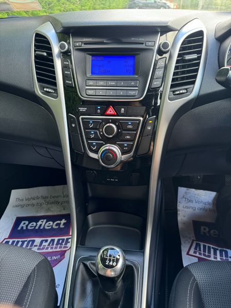 Hyundai i30 2014 DELUXE 1.6 CRDi 359154594
