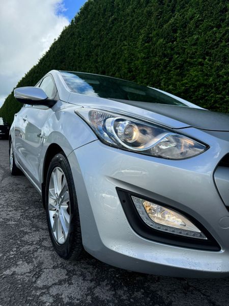 Hyundai i30 2014 DELUXE 1.6 CRDi 359154597