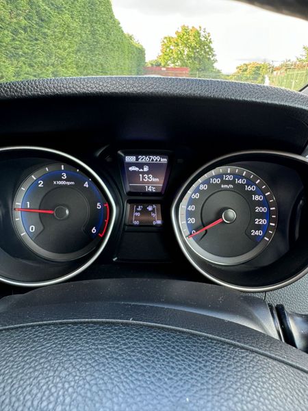 Hyundai i30 2014 DELUXE 1.6 CRDi 359154590