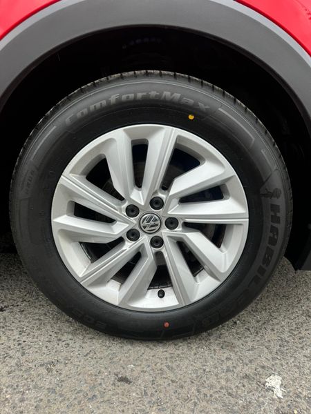 Vw T-Cross 2020 TFSi 1.0 LIFE only 25k/MILES 359175902