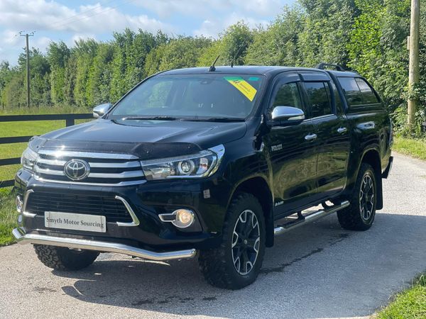 172 Toyota Hilux Invincible Low Miles**** 359170604