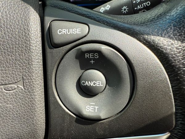 2016 Honda Fit 1.5 Hybrid auto Top Specs 359170705