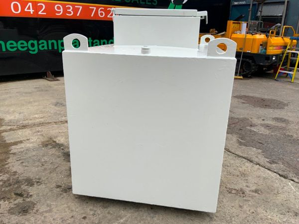 STATIC FUEL STORAGE / DELIVERY BOWSER.......573. 359194129