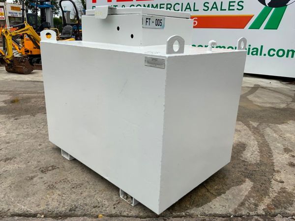 STATIC FUEL STORAGE / DELIVERY BOWSER.......573. 359194133