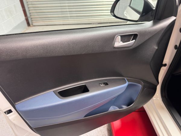 Hyundai i10 2018 359198892