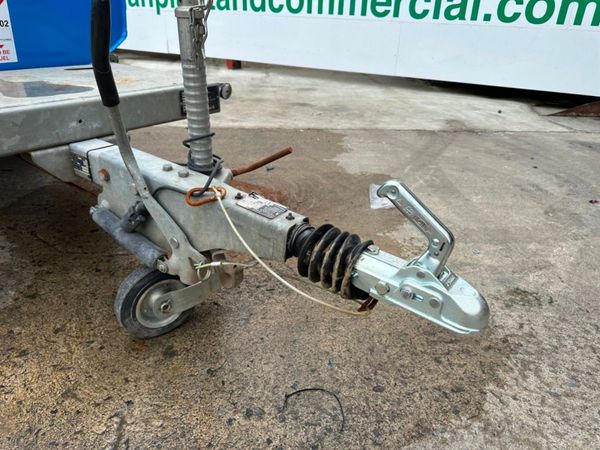 WESTERN FUEL BOWSER , BALL HITCH....634T 359204656