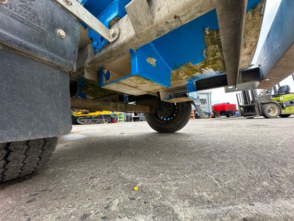 WESTERN FUEL BOWSER , BALL HITCH....634T 359204669