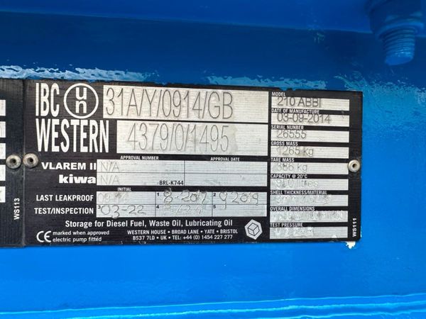 WESTERN FUEL BOWSER , BALL HITCH....634T 359204675