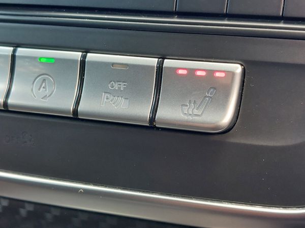 Mercedes A180 AMG Automatic *ONLY 36K* 2016 359257803
