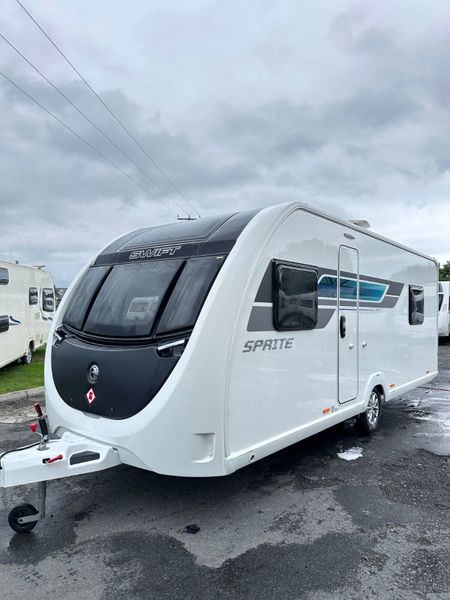 ✨2024 SWIFT SPRITE 4 BERTH REAR ISLAND BED✨ 359264106