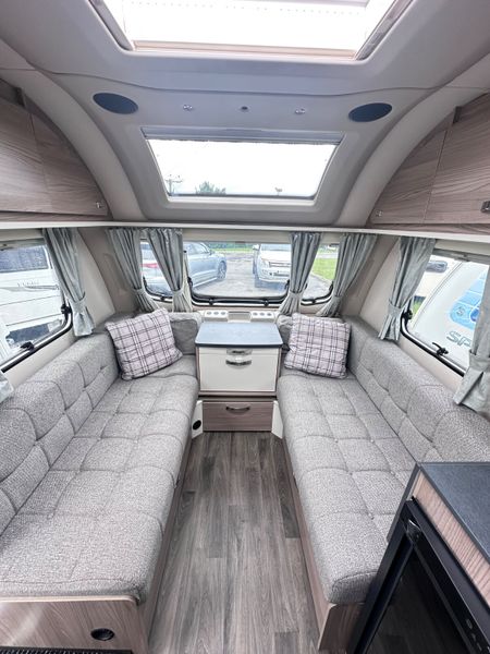 ✨2024 SWIFT SPRITE 4 BERTH REAR ISLAND BED✨ 359264113