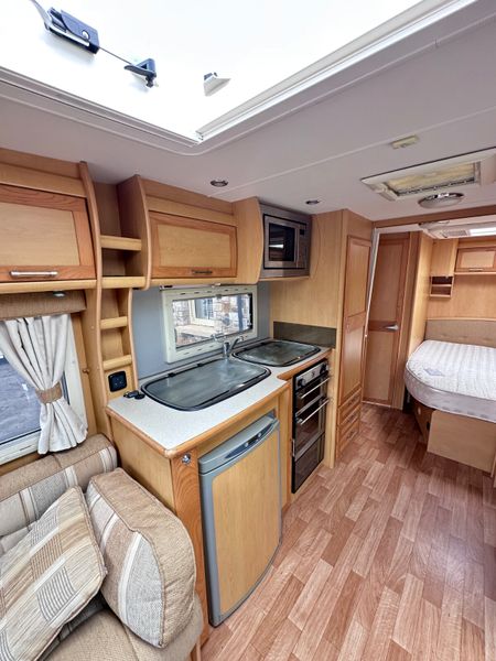 ✨STUNNING ELDDIS ODYSSEY 4 BERTH FIXED BED ✨ 359266316