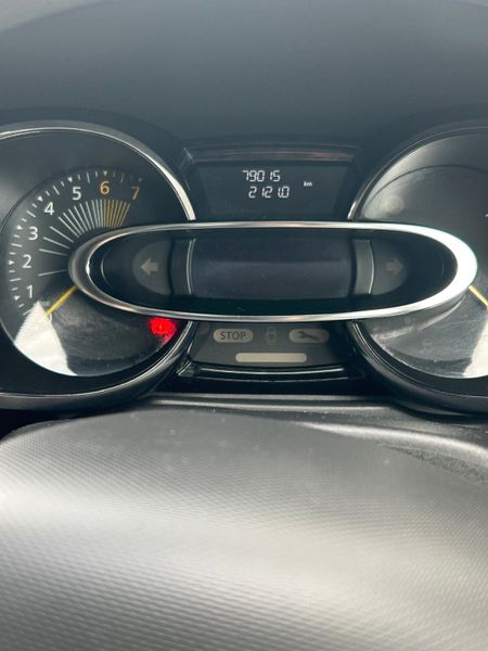 Renault Clio 2015 359279667