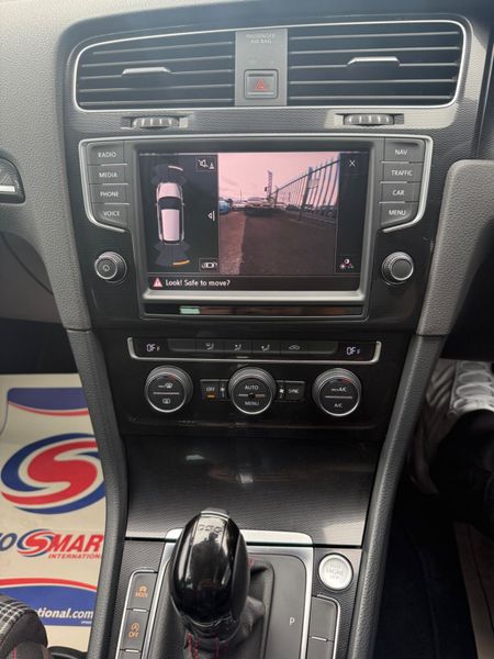 Volkswagen golf gti 2015 359300808
