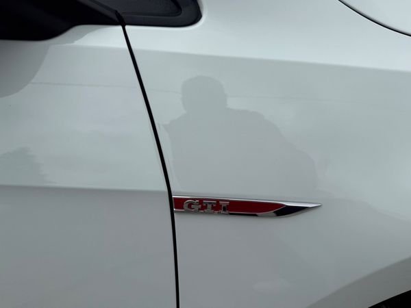 Volkswagen golf gti 2015 359300809