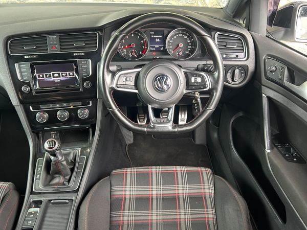 VW Golf GTI  2014 Manual 359367386