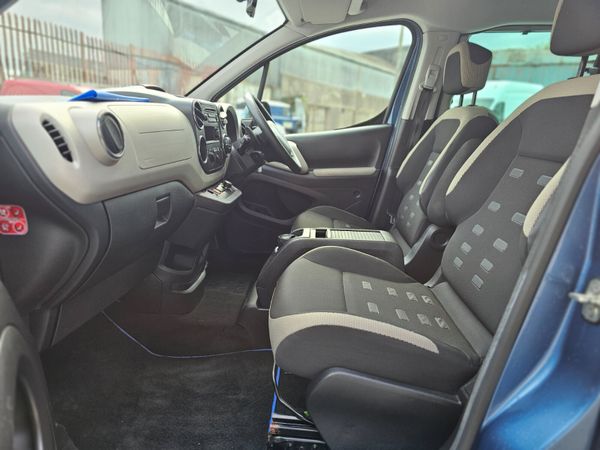 CITROEN BERLINGO // MULTISPACE WHEELCHAIR // AUTO 359376226