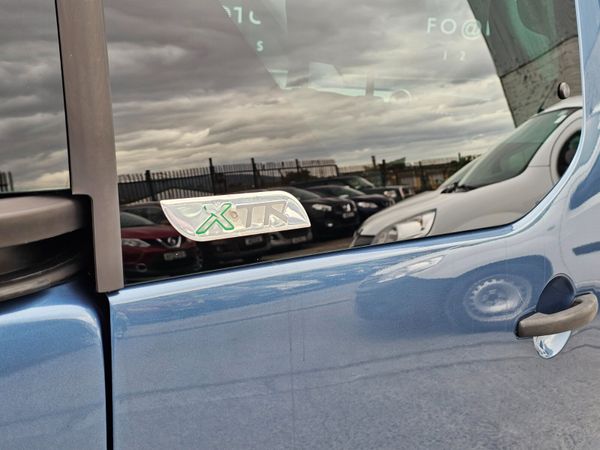 CITROEN BERLINGO // MULTISPACE WHEELCHAIR // AUTO 359376238