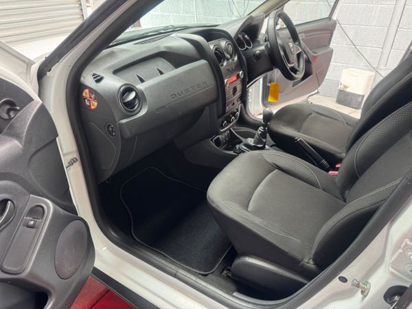 182 DACIA DUSTER   LOW MILAGE ! 359387925