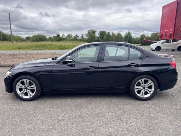 BMW 3-Series 2014 359389384